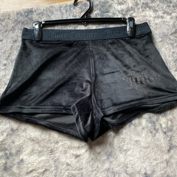 Juicy Couture Pants - Juicy Couture Black Velour Shorts Small
